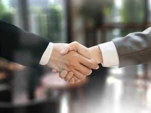 工商总局局长：年底前将静安商标审查周期缩至６个月